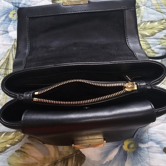 MICHAEL KORS CECE MEDIUM QUILTED LEATHER CONVERTIBLE SHOULDER BAG - Picture 9 of 16